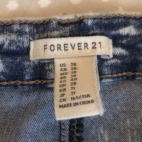 Acid wash jeans - Picture 3 of 4